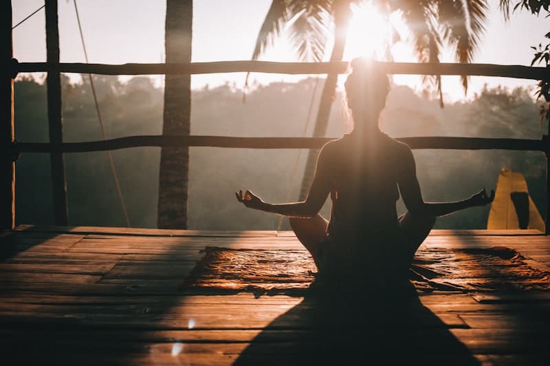 Reiki for Beginners: What to Expect in Your First Energy Healing Session